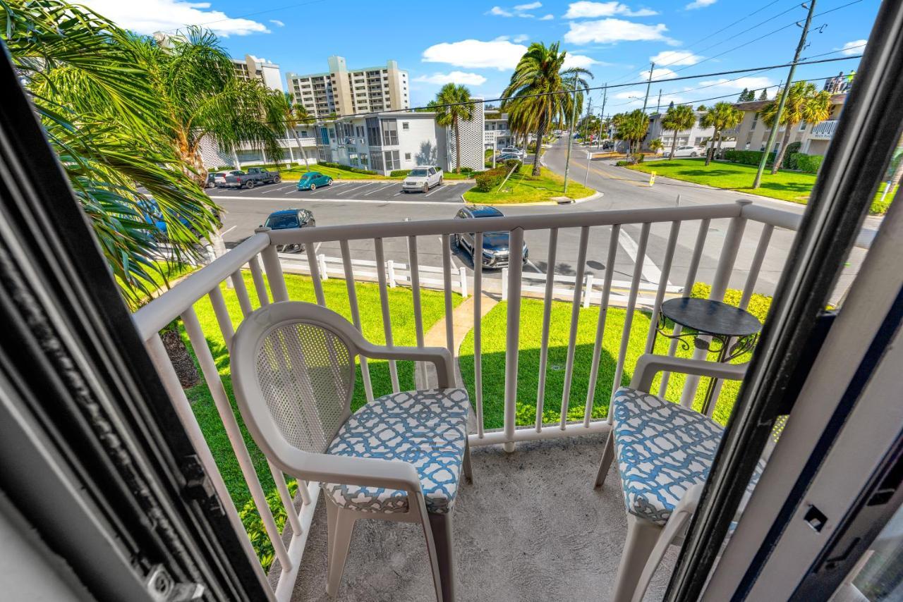 Majestic Beach Condo With Heated Pool In St Pete Beach St. Pete Beach Buitenkant foto